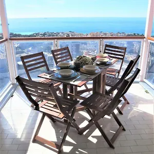 Di Luna Apartment